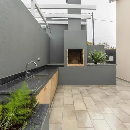 度假居 Referta House