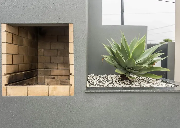 Referta House * פראזרס